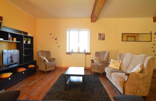 Osmanville Casa | Holiday Home in Saint-Clément near the Sea