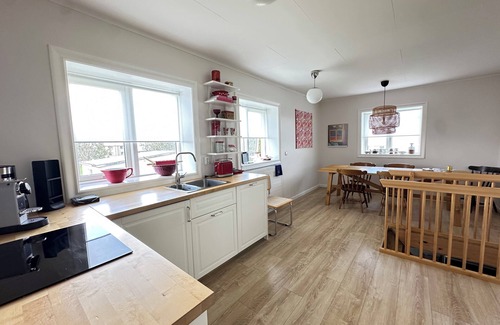 Eyrarbakki Casa | Holiday Home in town Eyrarbakki, South of Iceland