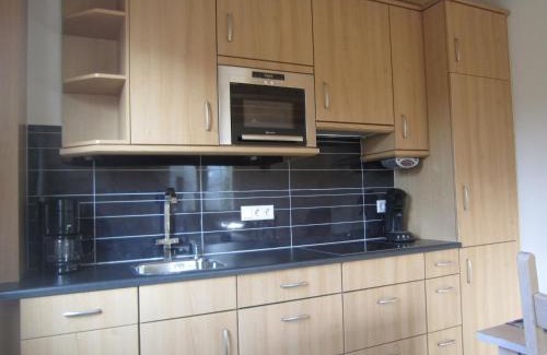 Knikkerdorp Casa | Holiday Home in Well near Maasduinen Park
