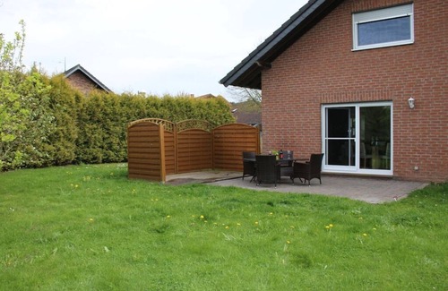 Wiesbaum Casa | Holiday home in Wiesbaum with barbecue