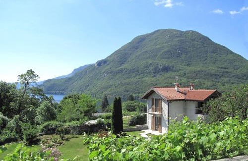 Mergozzo Casa | Holiday Home Iride by Interhome