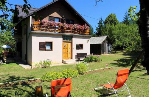 Rudanovac Casa | Holiday Home "Iris" near Plitvice Lakes
