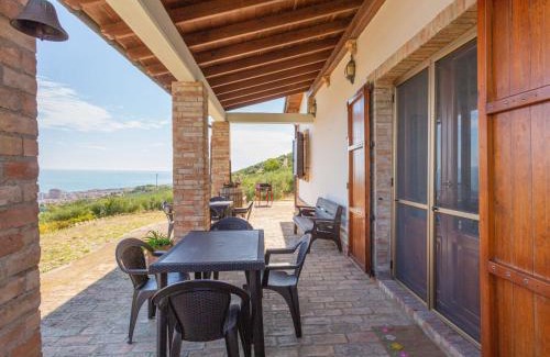 Roseto degli Abruzzi Casa | Holiday Home Netta by Interhome