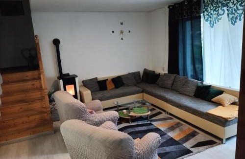 Vrelo Korenicko Casa | Holiday home Ivano