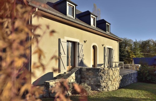 Arras-en-Lavedan Casa | Casa de Vacaciones 'Le Pircourlet' con Vista a la Montaña, Terraza Privada y Wi-Fi
