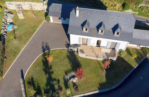 Arras-en-Lavedan Casa | Casa de Vacaciones 'Le Pircourlet' con Vista a la Montaña, Terraza Privada y Wi-Fi