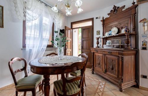 Montegrosso dʼAsti Casa | Holiday Home La Casa del Nonno by Interhome