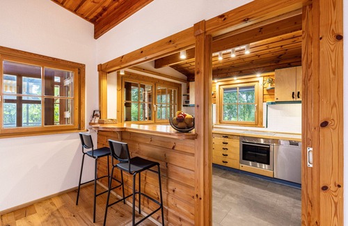 Starzach Casa | Casa de vacaciones 'La Casa Holzwiesen' con terraza privada, jardín privado y Wi-Fi