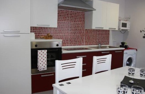 Milagro Casa | Holiday Home 'La Casa Miralrio 1' with Private Terrace, Wi-Fi and Air Conditioning