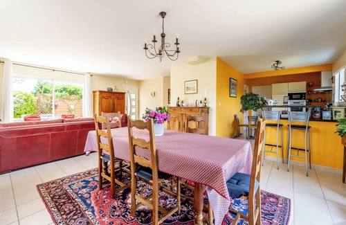 Pornic Casa | Casa de vacaciones 'La Fontaine Aux Bretons' con terraza privada, jardín privado y Wi-Fi