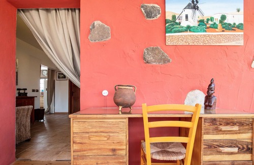 Tetir Casa | Casa de vacaciones La Higuerita de Tetir con vistas a la montaña, jardín y Wi-Fi