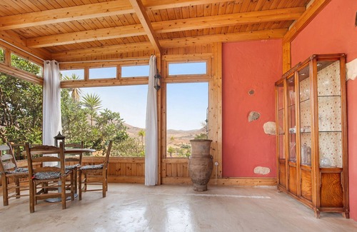 Tetir Casa | Casa de vacaciones La Higuerita de Tetir con vistas a la montaña, jardín y Wi-Fi