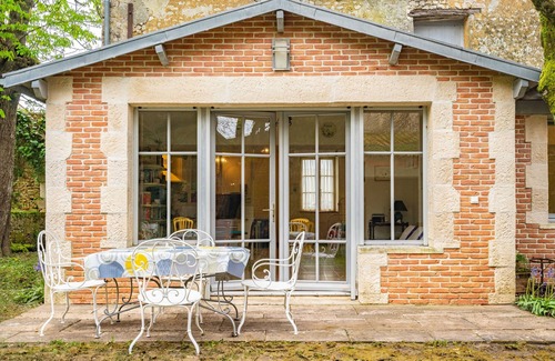 Marennes Casa | Casa de vacaciones 'La Maison Télémaque' con terraza privada, jardín privado y Wi-Fi
