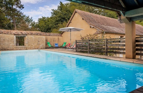 Mayac Casa | Casa de vacaciones 'La Petite Cour' con piscina compartida, terraza privada y Wi-Fi