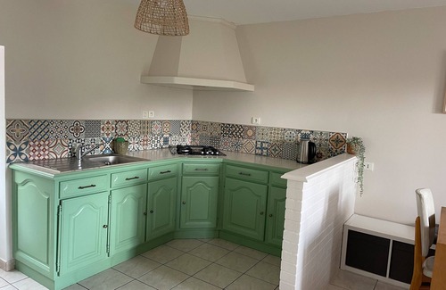 Trehorenteuc Casa | Casa de vacaciones 'La Table Carrée - Brocéliande' con terraza privada, jardín privado y Wi-Fi