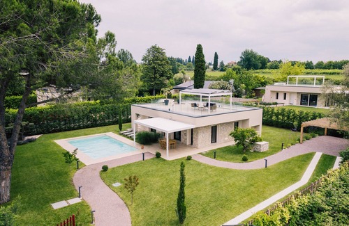 Mattarana Casa | Casa de vacaciones "Lagolino Boutiquehouse " con piscina, jardín y Wi-Fi