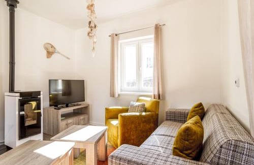 Lojzova Paseka Casa | Holiday Home Lakeside Village 29 by Interhome