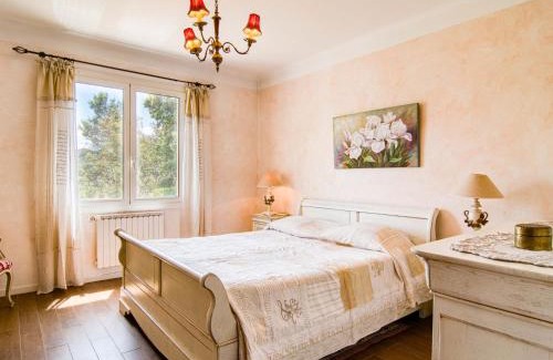 Carces Casa | Holiday Home Le Clos des Oliviers by Interhome