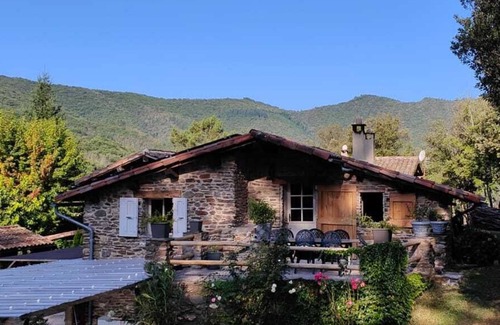 Saumane Casa | Casa Vacacional 'Le Mas De La Rode' con Vista a la Montaña, Terraza Compartida y Wi-Fi
