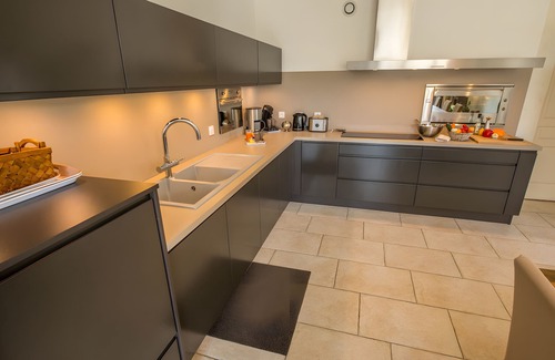 Visan Casa | Casa de vacaciones 'Le Mas Du Batadou' con Wi-Fi y aire acondicionado