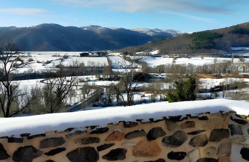 Rentieres Casa | Holiday Home 'Le Panorama' with Mountain View, Shared Terrace and Wi-Fi