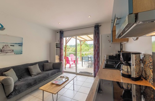 Payzac Casa | Casa de vacaciones 'Le Pequelet' con piscina compartida, Wi-Fi y aire acondicionado