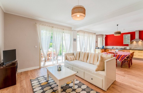 Bollene Casa | Casa de vacaciones 'Le Secret D'hestia' con piscina compartida, Wi-Fi y aire acondicionado