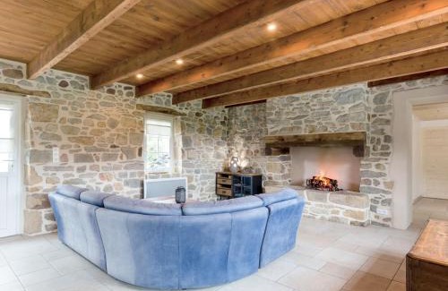Camaret-sur-Mer Casa | Holiday Home Le Vieux Chêne by Interhome