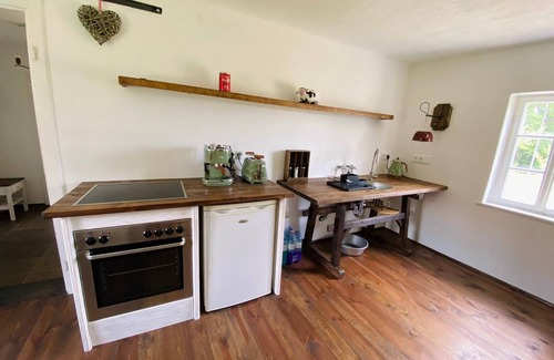Sankt Martin im Sulmtal Casa | Casa de vacaciones 'Lebenshof Varm - Die Vegane Farm' con vistas a la montaña y Wi-Fi
