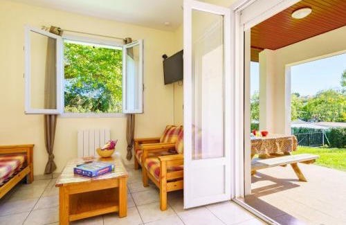 Bidart Casa | Holiday Home Les 7 Nains-2 by Interhome