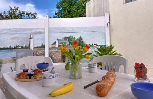 Tharon-Plage Casa | Holiday Home Les Coquillages by Interhome