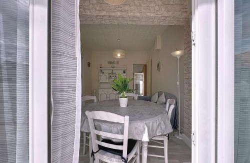 Tharon-Plage Casa | Holiday Home Les Coquillages by Interhome