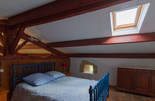 Monflanquin Casa | Holiday Home 'Les Figuiers De Monflanquin' with Pool, Terrace, Garden & Wi-Fi