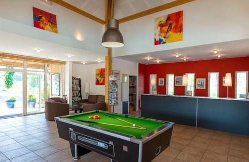 Parentis-en-Born Casa | Holiday Home Les Cottages du Lac M3 Premium by Interhome