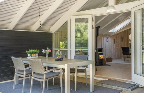 Hornbaek Casa | Holiday Home Liselotta - 550m from the sea by Interhome