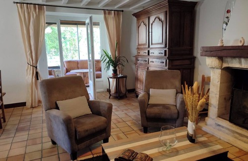 Vanxains Casa | Casa de vacaciones 'Logis De La Chambre À Blé' con piscina privada, terraza compartida y Wi-Fi