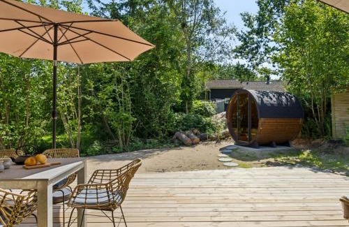 Knebel Casa | Holiday Home Lonneke - 450m from the sea by Interhome
