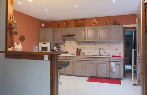 Plelo Casa | Casa de vacaciones 'Magnifique Cadre Calme Et Verdoyant' con terraza privada, jardín privado y Wi-Fi