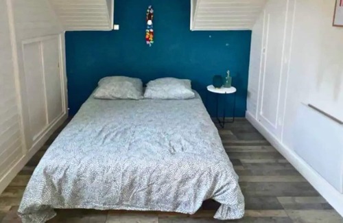Amblainville Casa | Holiday Home 'Maison Champêtre Proche De Paris' with Shared Terrace and Wi-Fi