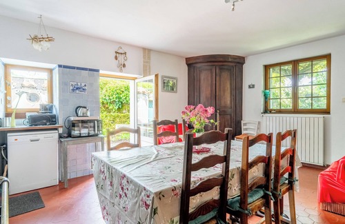 Pornic Casa | Casa de vacaciones 'Maison De Charme - 400m Plage' con terraza privada, jardín privado y Wi-Fi