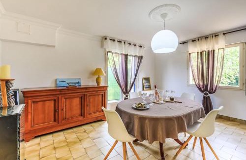 Plumergat Casa | Holiday Home Maison De Bréarec by Interhome