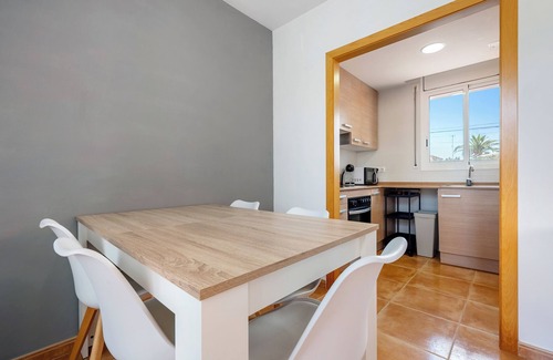 Miami Platja Casa | Casa de vacaciones 'Mar Azul' con piscina compartida, Wi-Fi y aire acondicionado
