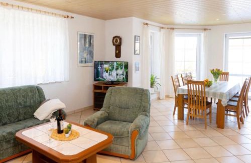 Karlshagen Casa | Holiday Home Marei by Interhome