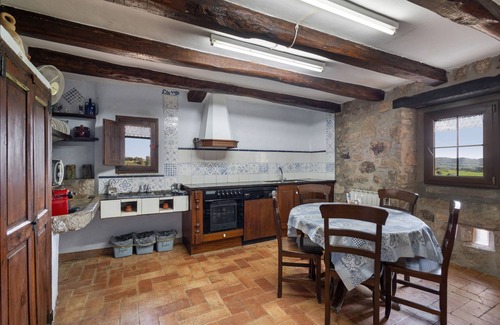 Biosca Casa | Casa de vacaciones 'Masia Manonelles' con piscina privada, terraza privada y aire acondicionado
