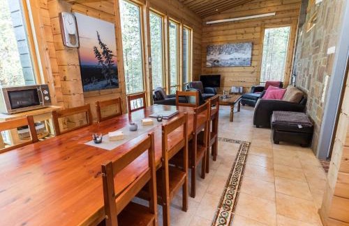 Kuusamo Casa | Holiday Home Matkajoentie 4b by Interhome