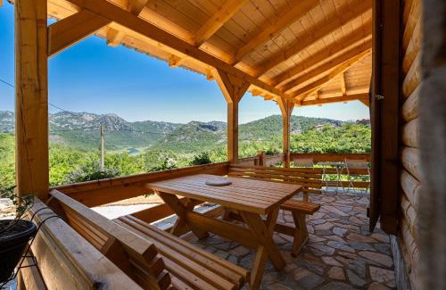Rijeka Crnojevica Casa | Holiday Home MIA