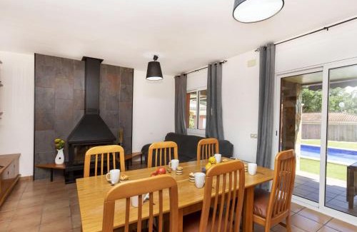 Can Carbonell Casa | Holiday Home Montverde by Interhome