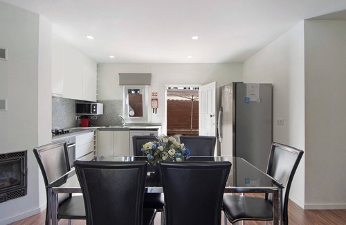 Esposende Casa | Casa de vacaciones 'Moradia Pinheiro Manso' con piscina privada, terraza privada y Wi-Fi