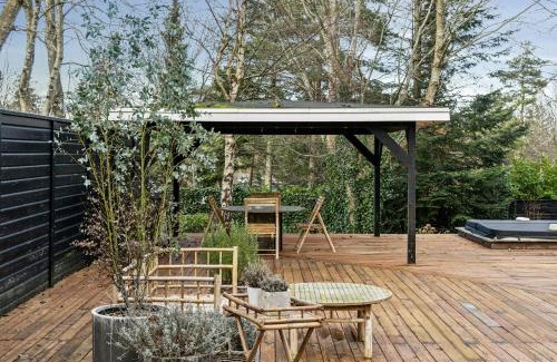 Smidstrup Strand Casa | Holiday Home Near Smidstrup Beach