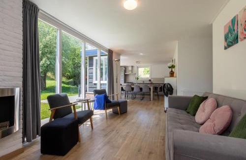 Wolphaartsdijk Casa | Holiday Home near Veerse Meer Lake Wolphaartsdijk